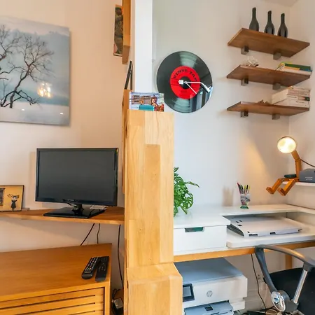 Blue Light - Appt Pour 4p * Paříž